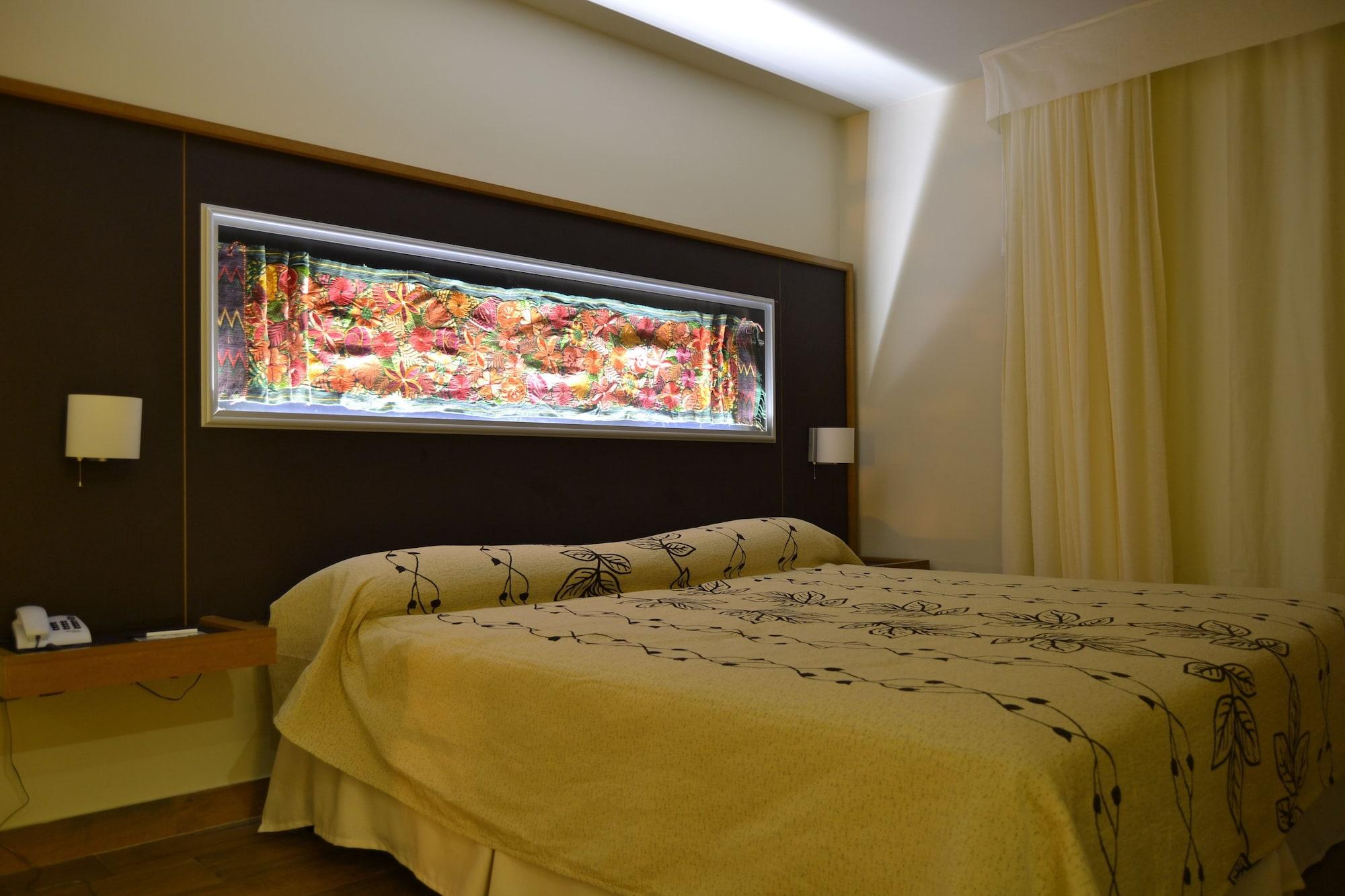 צ'קראס דה קוריה Plaza Paradiso Petit Hotel מראה חיצוני תמונה