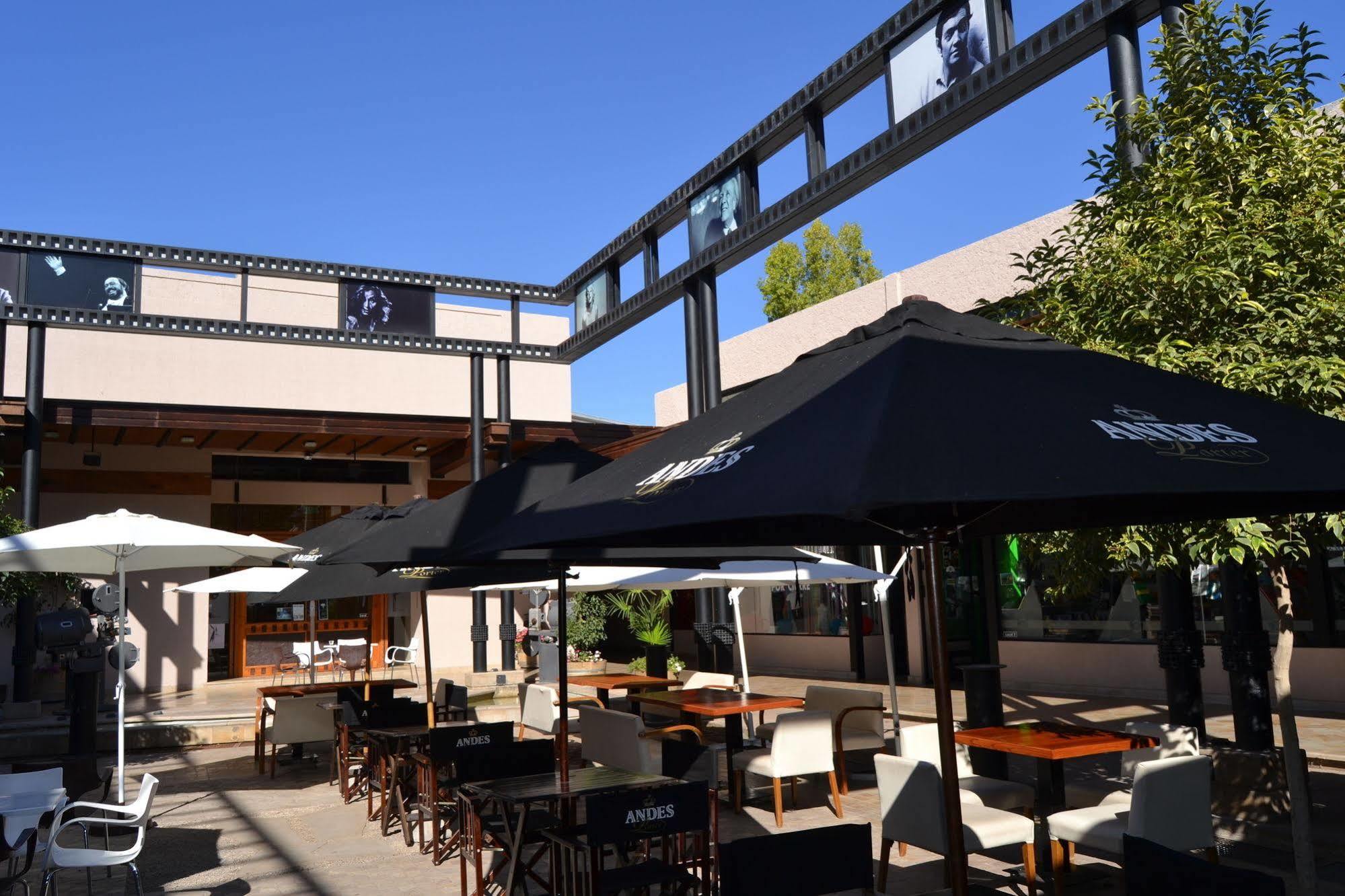 צ'קראס דה קוריה Plaza Paradiso Petit Hotel מראה חיצוני תמונה